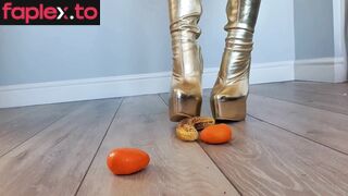 Missevielock Goddess Evie In Scene: These Gold Boots Could Do Some Much Damage To Your Pathetic Cock