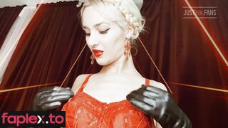 Mistress Euryale Elis Euryale In Scene: Leather Gloves Trance