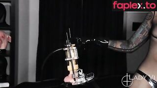  Femdom